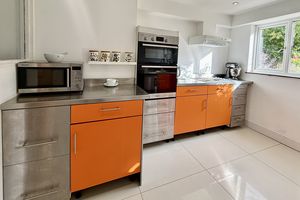 Photo 13- click for photo gallery